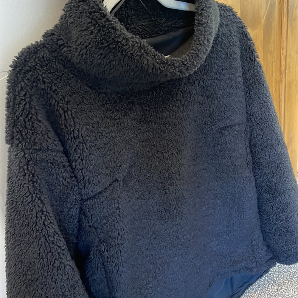 Lululemon Sherpa Pullover Mock Sweater - Picture 2 of 3